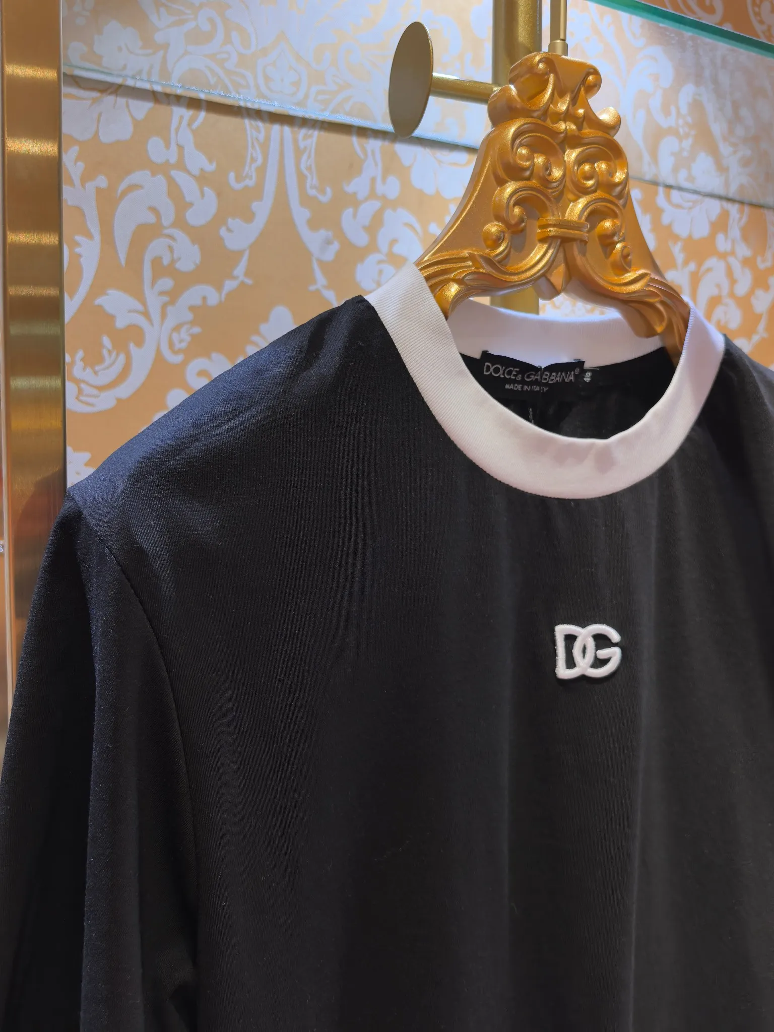 𝘿𝙊𝙇𝘾𝙀 & 𝙂𝘼𝘽𝘽𝘼𝙉𝘼 2026/ss New Arrival T DG Authentic Same Style / Sizes 46-52